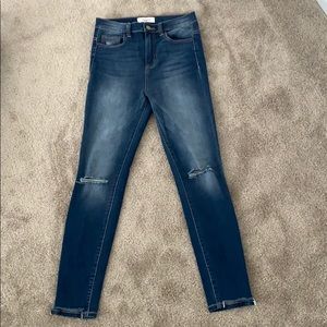 CJLA Keller jeans size 5/27 medium wash EUC